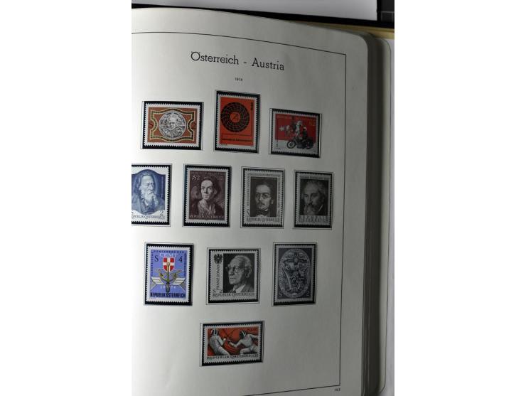 1945/2006, ab Mi.-Nr. 697 in den Hauptnummern bis auf Renner geschnitten und Mi.-Nr. 952-954 (ungebraucht) kpl. postfrische S