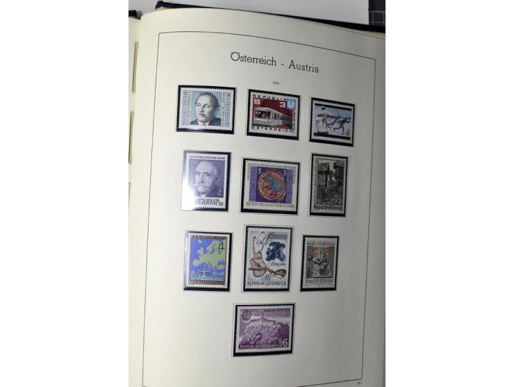 1945/2006, ab Mi.-Nr. 697 in den Hauptnummern bis auf Renner geschnitten und Mi.-Nr. 952-954 (ungebraucht) kpl. postfrische S
