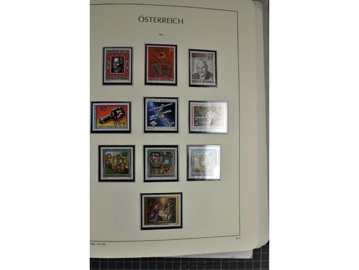 1945/2006, ab Mi.-Nr. 697 in den Hauptnummern bis auf Renner geschnitten und Mi.-Nr. 952-954 (ungebraucht) kpl. postfrische S