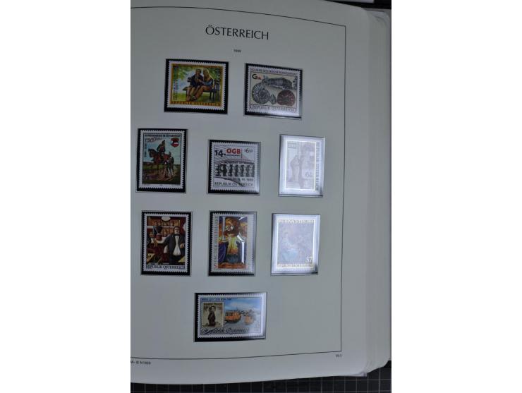 1945/2006, ab Mi.-Nr. 697 in den Hauptnummern bis auf Renner geschnitten und Mi.-Nr. 952-954 (ungebraucht) kpl. postfrische S