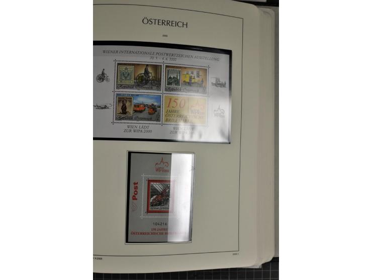1945/2006, ab Mi.-Nr. 697 in den Hauptnummern bis auf Renner geschnitten und Mi.-Nr. 952-954 (ungebraucht) kpl. postfrische S