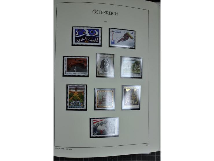1945/2006, ab Mi.-Nr. 697 in den Hauptnummern bis auf Renner geschnitten und Mi.-Nr. 952-954 (ungebraucht) kpl. postfrische S