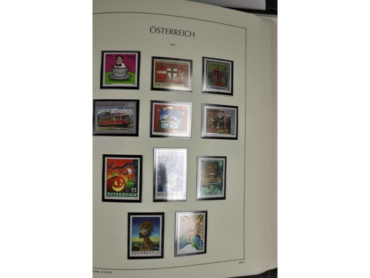 1945/2006, ab Mi.-Nr. 697 in den Hauptnummern bis auf Renner geschnitten und Mi.-Nr. 952-954 (ungebraucht) kpl. postfrische S