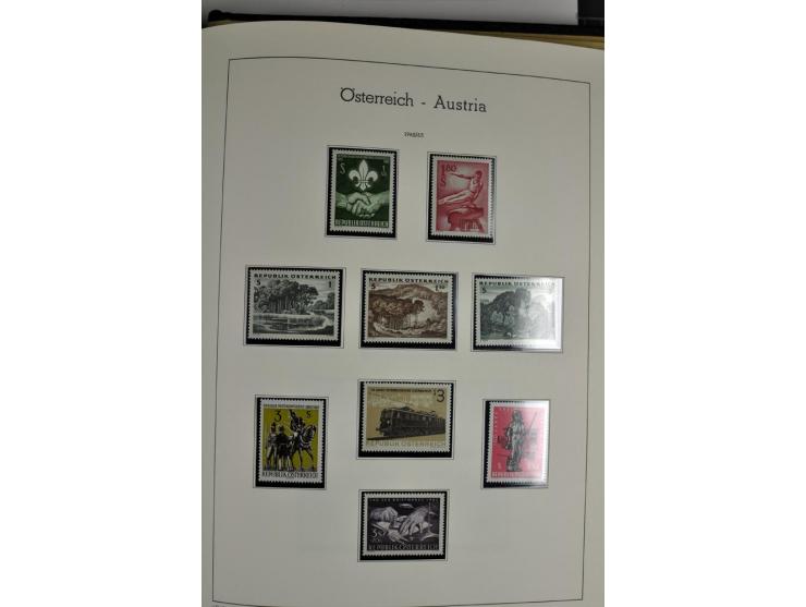 1945/2006, ab Mi.-Nr. 697 in den Hauptnummern bis auf Renner geschnitten und Mi.-Nr. 952-954 (ungebraucht) kpl. postfrische S
