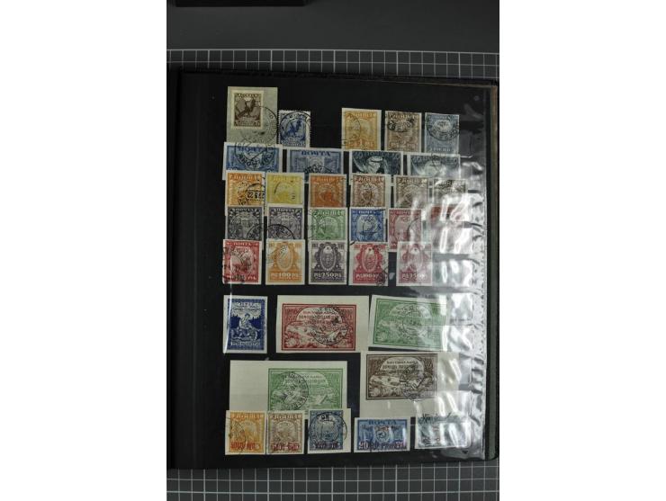 1857/1922, vorwiegend gestempelte Sammlung ab Mi.-Nr. 1 mit vielen besseren Werten, dabei u.a. Mi.-Nr. 2-4, 5-7, 9-11 und 38-