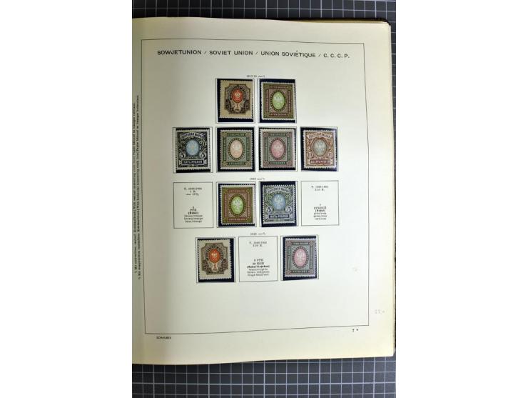 1875/1939, ungebrauchte Sammlung in vielen besseren Ausgaben dabei u.a. Mi.-Nr. 185IIB, 402-05B, 410-11A, 427-28, 429-49, 453