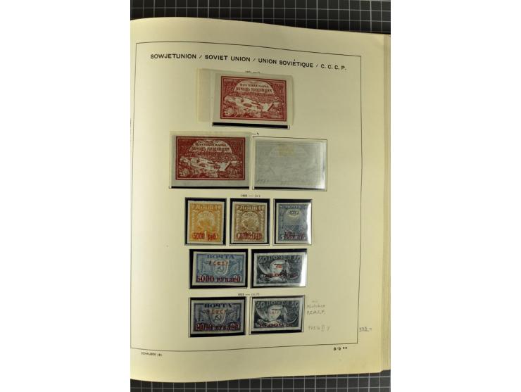 1875/1939, ungebrauchte Sammlung in vielen besseren Ausgaben dabei u.a. Mi.-Nr. 185IIB, 402-05B, 410-11A, 427-28, 429-49, 453