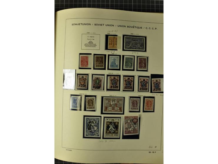 1875/1939, ungebrauchte Sammlung in vielen besseren Ausgaben dabei u.a. Mi.-Nr. 185IIB, 402-05B, 410-11A, 427-28, 429-49, 453