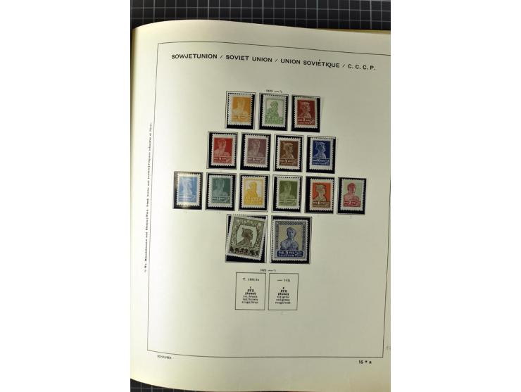 1875/1939, ungebrauchte Sammlung in vielen besseren Ausgaben dabei u.a. Mi.-Nr. 185IIB, 402-05B, 410-11A, 427-28, 429-49, 453