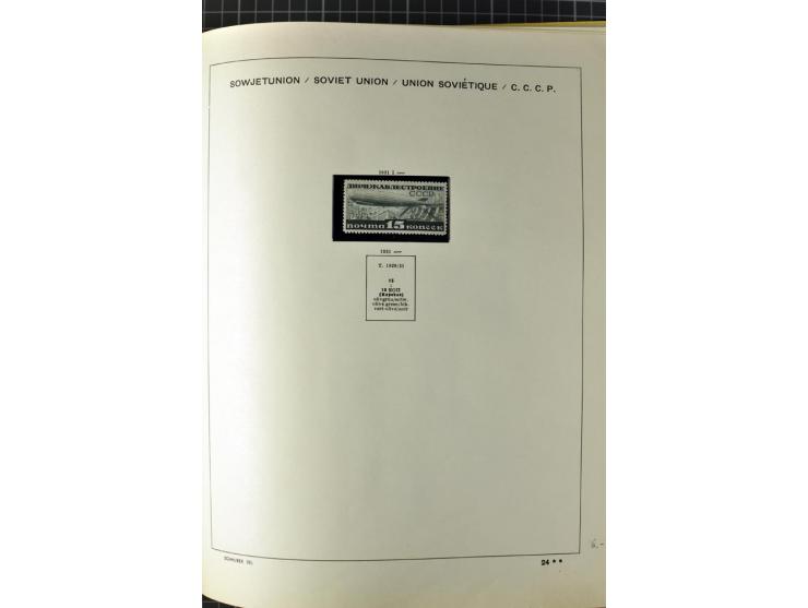 1875/1939, ungebrauchte Sammlung in vielen besseren Ausgaben dabei u.a. Mi.-Nr. 185IIB, 402-05B, 410-11A, 427-28, 429-49, 453
