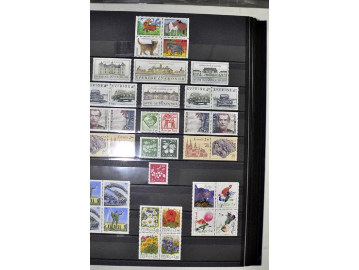 1980/2012, postfrische Sammlung mit Markenheftchen, Kleinbogen etc.