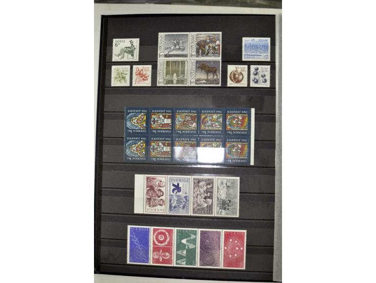 1980/2012, postfrische Sammlung mit Markenheftchen, Kleinbogen etc.
