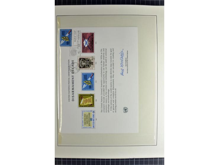 1843/1976, postfrische, ungebrauchte und gestempelte Sammlung mit u.a. Zürich Mi.-Nr. 2II (Attest), Bundespost Mi.-Nr. 4, 5I,