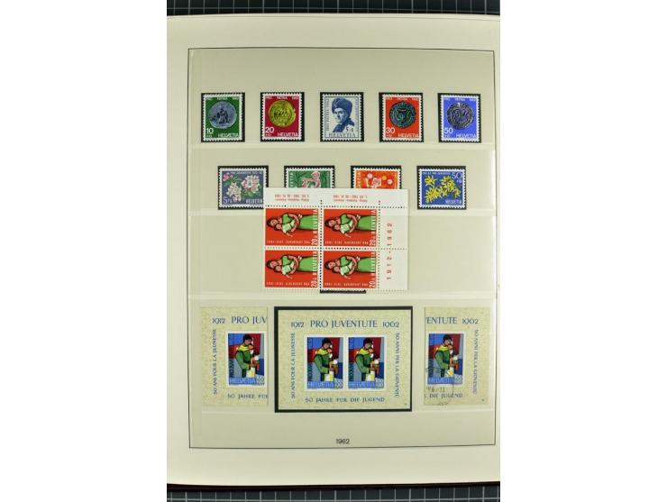 1850/2007, postfrische, ungebrauchte und gestempelte Sammlung mit allen Blocks, PAX, Dienst, Ämtern etc., oft in beiden Erhal