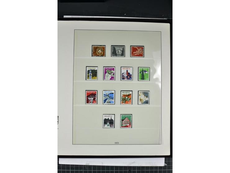 1854/1986, postfrische, ungebrauchte und gestempelte Sammlung in 3 Lindner-T-Alben