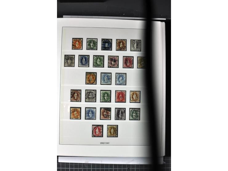 1854/1986, postfrische, ungebrauchte und gestempelte Sammlung in 3 Lindner-T-Alben