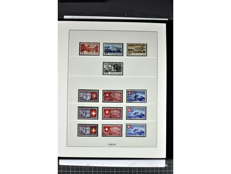 1854/1986, postfrische, ungebrauchte und gestempelte Sammlung in 3 Lindner-T-Alben