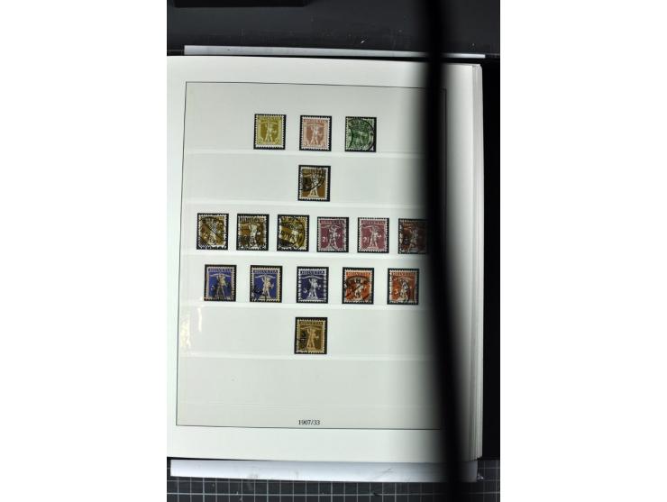 1854/1986, postfrische, ungebrauchte und gestempelte Sammlung in 3 Lindner-T-Alben