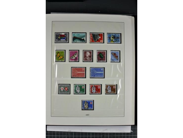 1854/1986, postfrische, ungebrauchte und gestempelte Sammlung in 3 Lindner-T-Alben