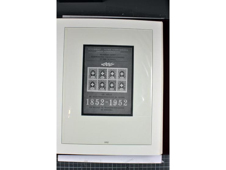 1854/1986, postfrische, ungebrauchte und gestempelte Sammlung in 3 Lindner-T-Alben