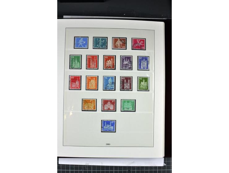1854/1986, postfrische, ungebrauchte und gestempelte Sammlung in 3 Lindner-T-Alben