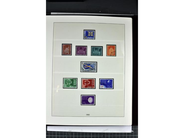 1854/1986, postfrische, ungebrauchte und gestempelte Sammlung in 3 Lindner-T-Alben