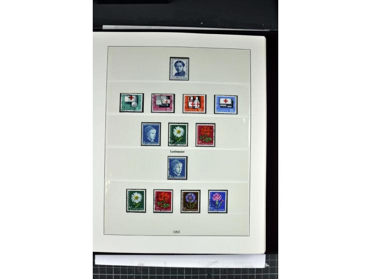 1854/1986, postfrische, ungebrauchte und gestempelte Sammlung in 3 Lindner-T-Alben