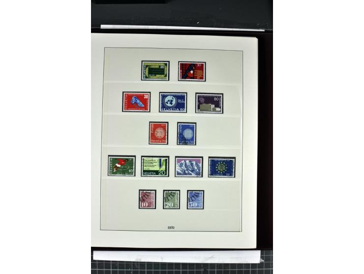 1854/1986, postfrische, ungebrauchte und gestempelte Sammlung in 3 Lindner-T-Alben