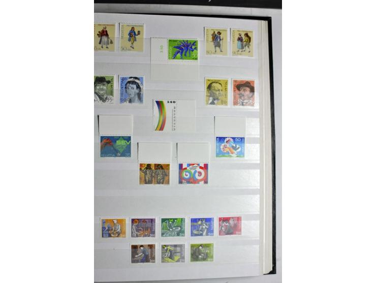  1960/2002, postfrische Sammlung mit Kleinbogen etc.