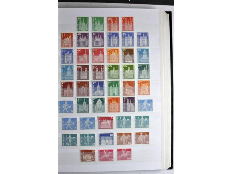  1960/2002, postfrische Sammlung mit Kleinbogen etc.
