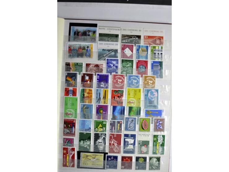  1960/2002, postfrische Sammlung mit Kleinbogen etc.