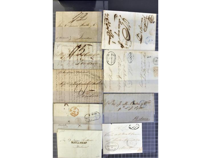 1830/70 (ca.) rund 220 markenlose Briefe, dabei Forwarding-Stempel, Taxstempel und -vermerke etc.