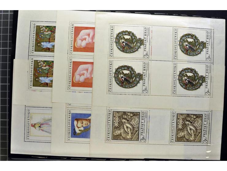  1918/86, ungebrauchte und gestempelte Sammlung mit lokalen Revolutionsausgaben, VZOREC auf Hradschin, Portoprovisiorien, Pro