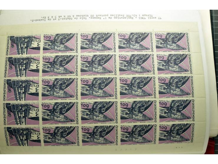  1918/86, ungebrauchte und gestempelte Sammlung mit lokalen Revolutionsausgaben, VZOREC auf Hradschin, Portoprovisiorien, Pro