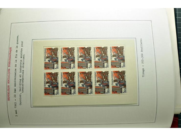  1918/86, ungebrauchte und gestempelte Sammlung mit lokalen Revolutionsausgaben, VZOREC auf Hradschin, Portoprovisiorien, Pro