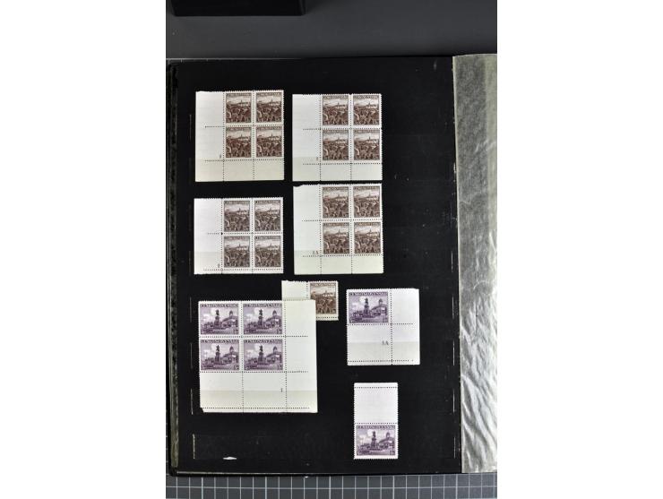 1930/36, überwiegend postfrische Partie Freimarken, dabei viele Eckrand 4er-Blocks mit Plattennummern, Zwischenstegen, Leerfe