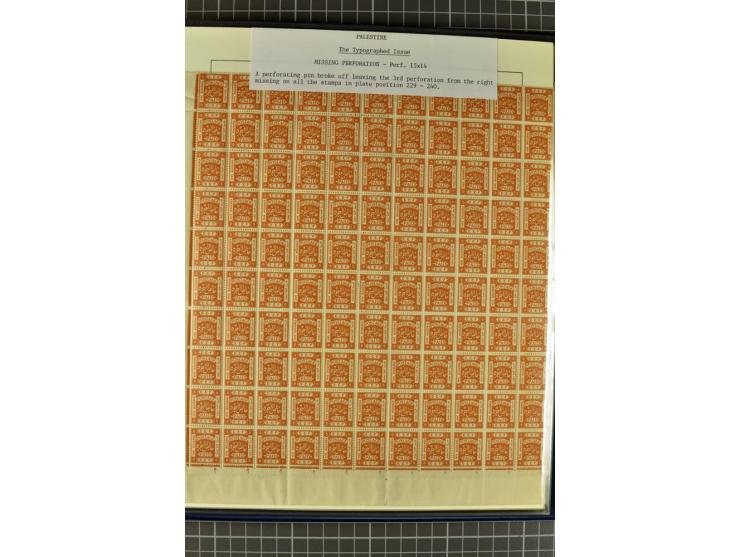 1918/27, 3bändige Spezialsammlung der Mi. 4-14,mit vielen Plattenfehlern, fehlenden Zähnungslöchern, Zwischenstegpaaren, Einh