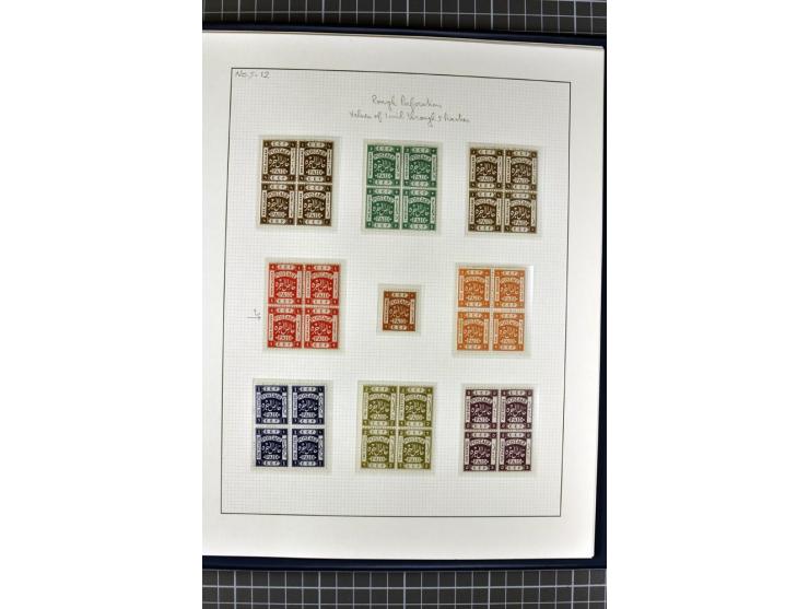 1918/27, 3bändige Spezialsammlung der Mi. 4-14,mit vielen Plattenfehlern, fehlenden Zähnungslöchern, Zwischenstegpaaren, Einh