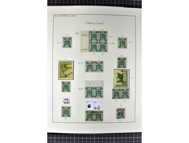 1918/27, 3bändige Spezialsammlung der Mi. 4-14,mit vielen Plattenfehlern, fehlenden Zähnungslöchern, Zwischenstegpaaren, Einh