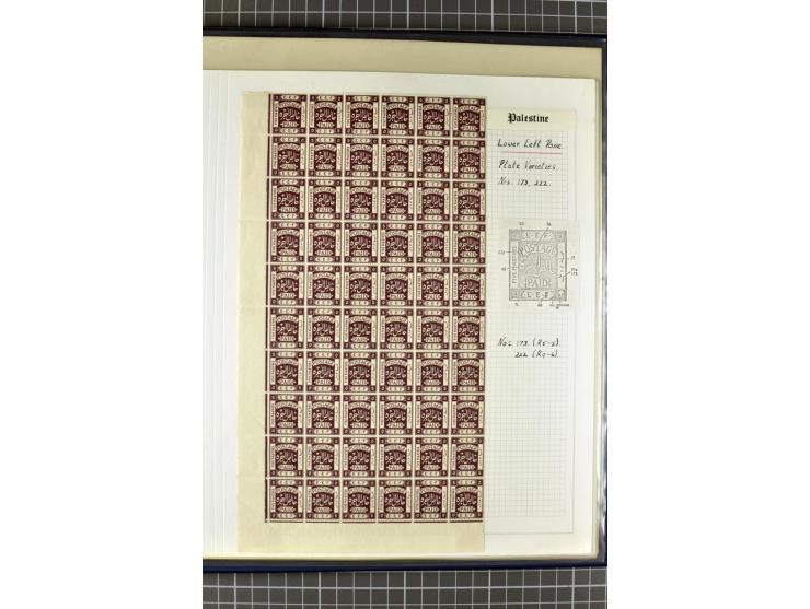 1918/27, 3bändige Spezialsammlung der Mi. 4-14,mit vielen Plattenfehlern, fehlenden Zähnungslöchern, Zwischenstegpaaren, Einh