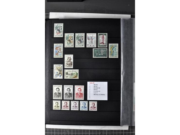  1943/2011, postfrische, anfangs etwas ungebrauchte Sammlung mit besseren Ausgaben wie Mi.-Nr. 1058 etc.