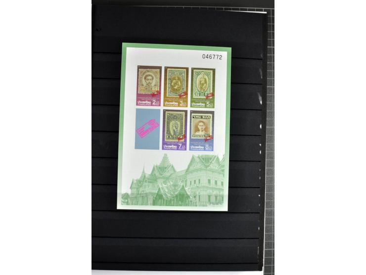  1883/2010, postfrische, anfangs auch ungebrauchte Sammlung mit u.a. Mi.-Nr. 274-81, 311-15, 319-21, 258-74, 411-27, Bl.13B, 
