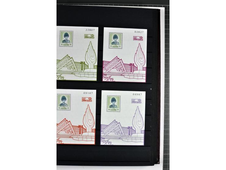  1883/2010, postfrische, anfangs auch ungebrauchte Sammlung mit u.a. Mi.-Nr. 274-81, 311-15, 319-21, 258-74, 411-27, Bl.13B, 