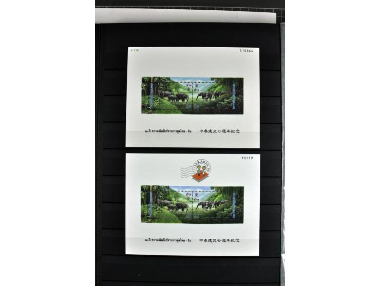  1883/2010, postfrische, anfangs auch ungebrauchte Sammlung mit u.a. Mi.-Nr. 274-81, 311-15, 319-21, 258-74, 411-27, Bl.13B, 