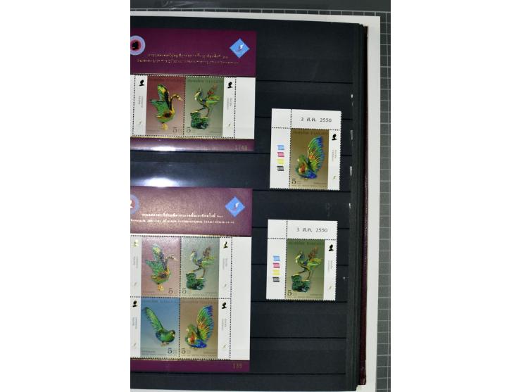  1883/2010, postfrische, anfangs auch ungebrauchte Sammlung mit u.a. Mi.-Nr. 274-81, 311-15, 319-21, 258-74, 411-27, Bl.13B, 