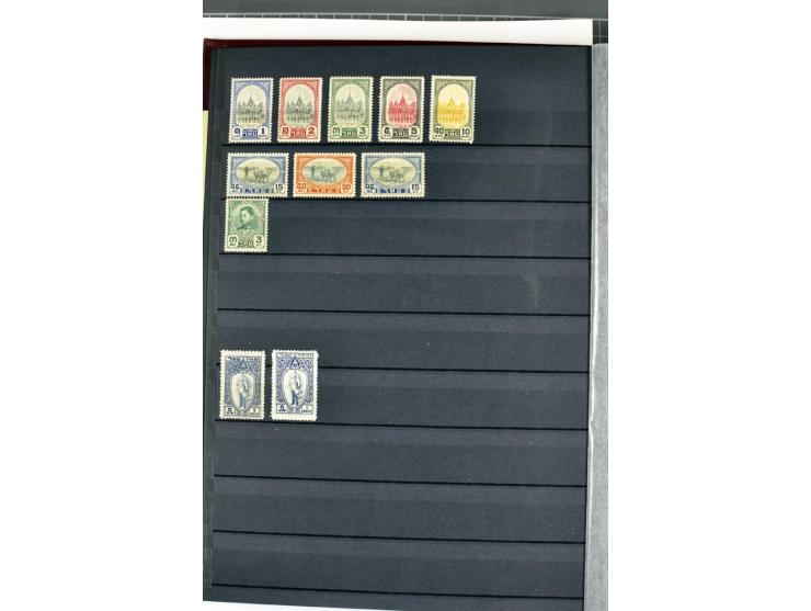  1883/2010, postfrische, anfangs auch ungebrauchte Sammlung mit u.a. Mi.-Nr. 274-81, 311-15, 319-21, 258-74, 411-27, Bl.13B, 