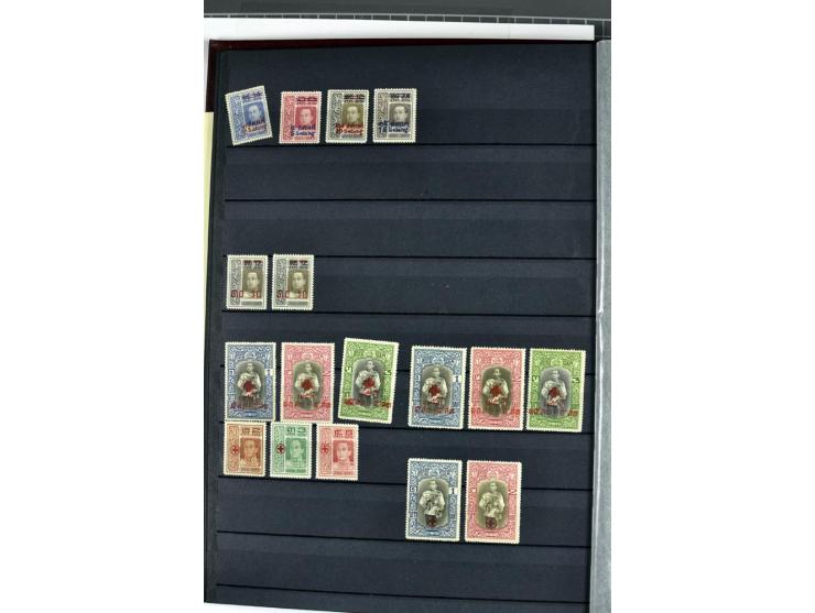  1883/2010, postfrische, anfangs auch ungebrauchte Sammlung mit u.a. Mi.-Nr. 274-81, 311-15, 319-21, 258-74, 411-27, Bl.13B, 