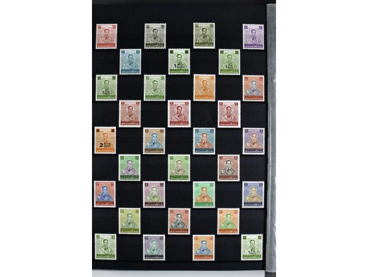  1883/2010, postfrische, anfangs auch ungebrauchte Sammlung mit u.a. Mi.-Nr. 274-81, 311-15, 319-21, 258-74, 411-27, Bl.13B, 