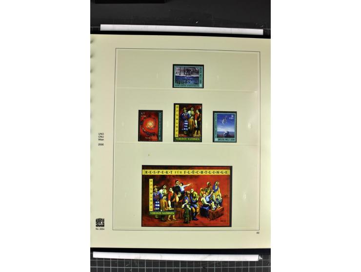 1979/2011, postfrische, weitgehend kpl. Sammlung in 2 Alben