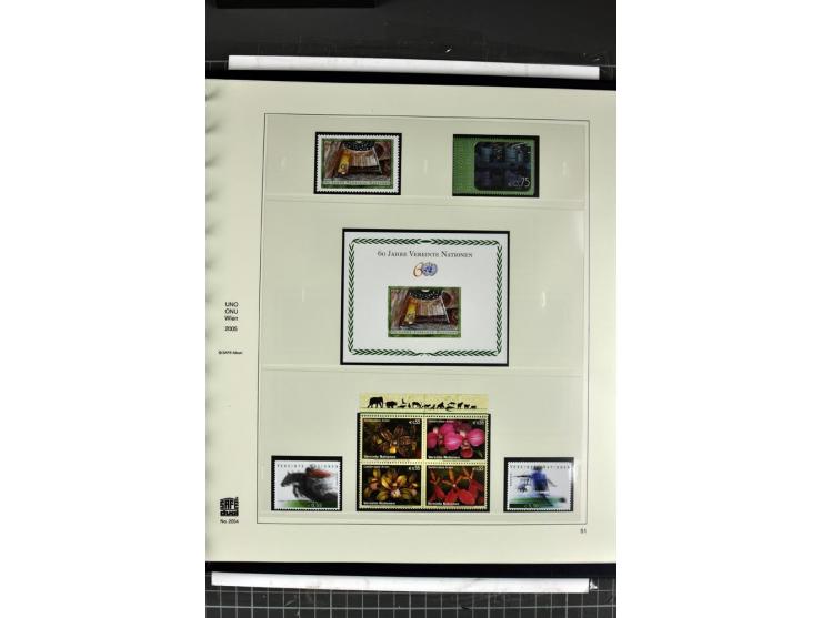 1979/2011, postfrische, weitgehend kpl. Sammlung in 2 Alben